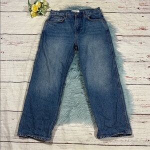 Reformation Val 90’s Mid Rise Straight Cropped Jean in Ponce